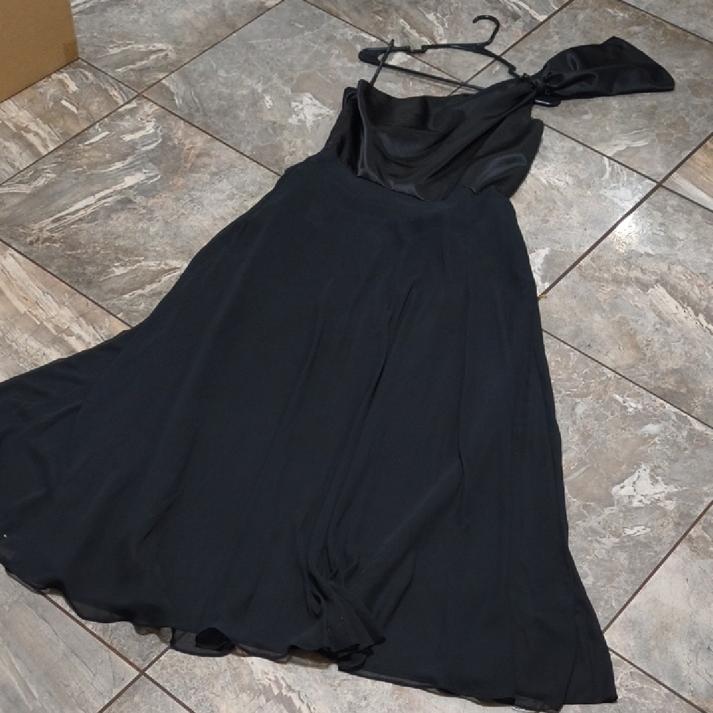 Chic One Shoulder Black Dress